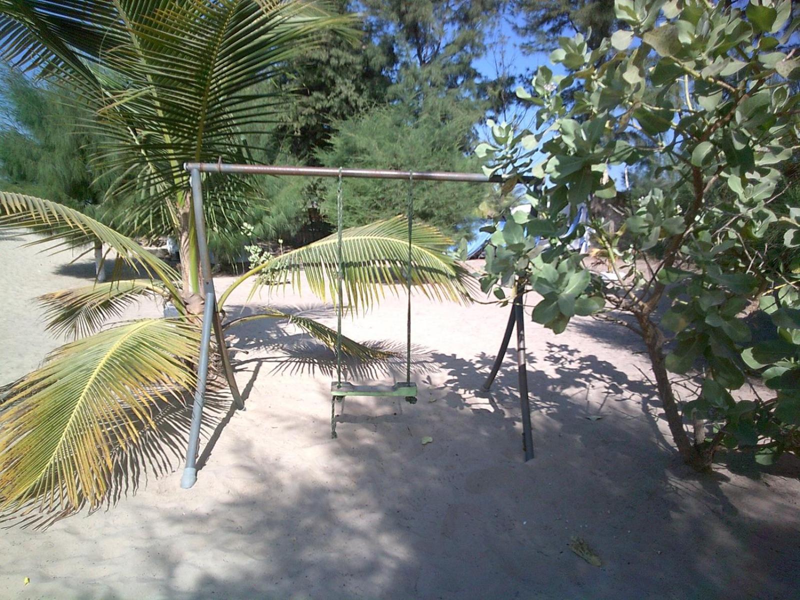 Mangrove Beach Sanyang エクステリア 写真